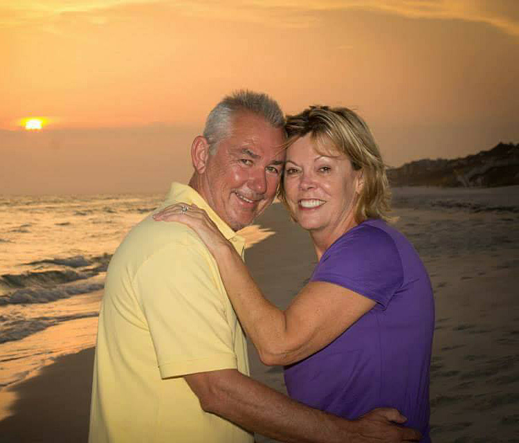 Ken and Linda Minhinnett